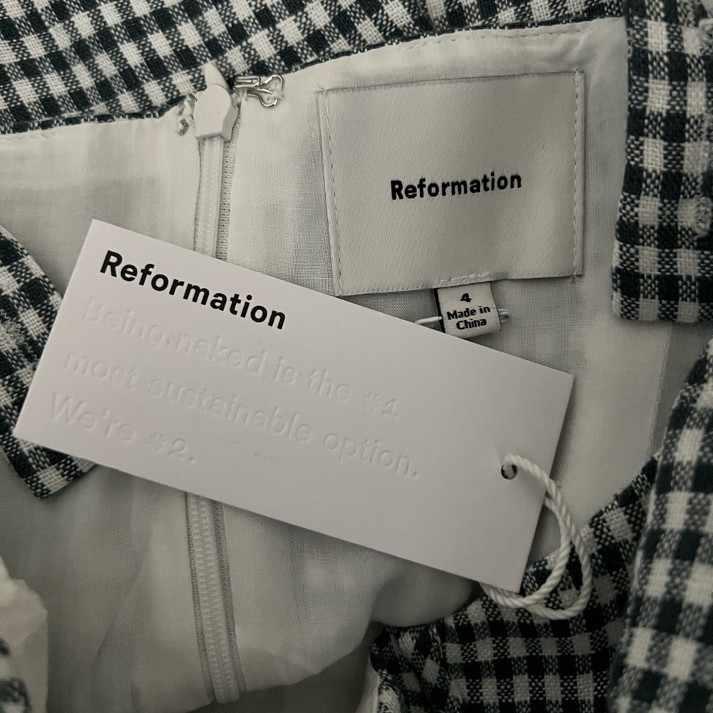 reformation Misty Linen Set - Picture 9 of 9